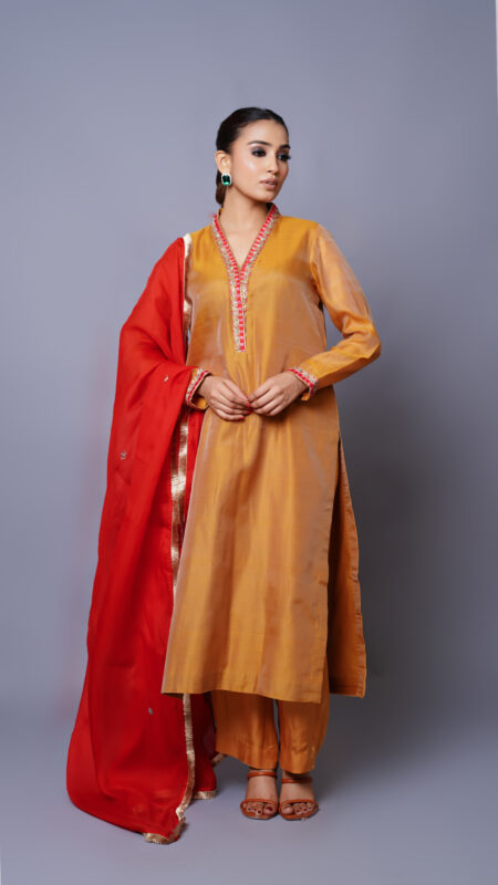 Golden Yellow Chanderi Silk Kurta Set With Organza Silk Dupatta